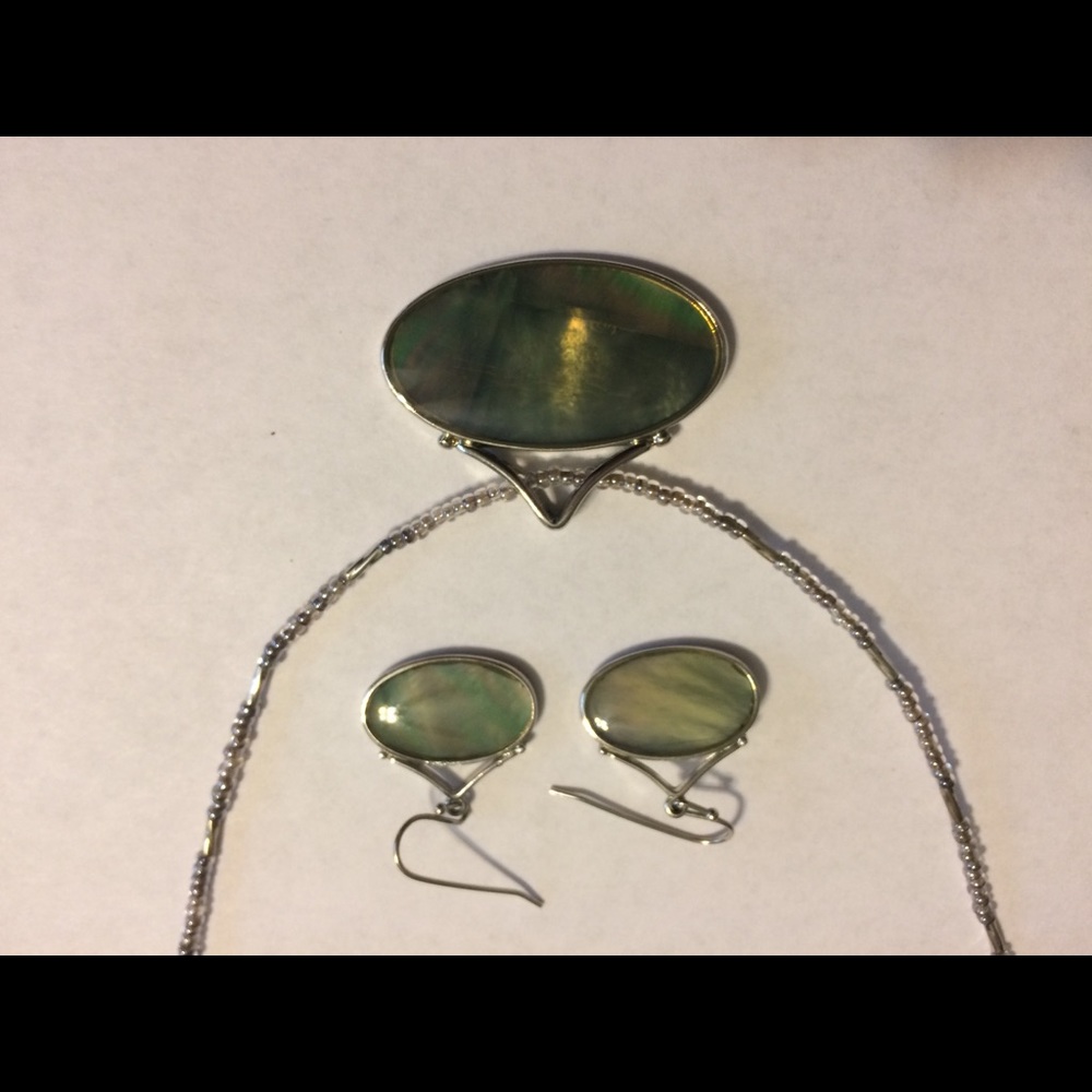 Lia Sophia Necklace & Earrings